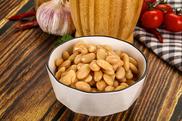 Baked white canned beans in the bowl