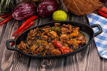 Squid with vegetables in oyser sauce
