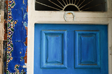La Medina fortificata di Bizerta affacciata sul porto turistico della città sul Mar Mediterraneo....