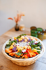 Panier de crudités pour l'apéritif