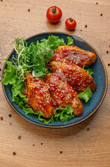 Meatballs with Tomato Sauce and Lettuce