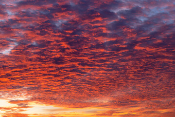Fototapeta premium Beautiful abstract nature sunset or sky as background. Abstract pastel soft colorful smooth blurred textured background off focus toned. Beautiful sunset sky as backdrop. Ronamtic rainbow sunrise