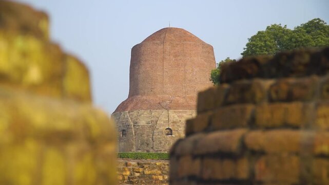 Explore the ancient stupa at Sarnath, a sacred site in Varanasi, India