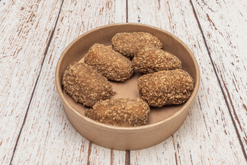 The versatility of béchamel as a base allowed for the incorporation of an astonishing variety of ingredients, from Iberian ham