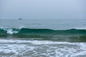 The huge power wave background ocean,