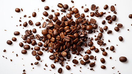 Obraz premium Scattered coffee beans on white background