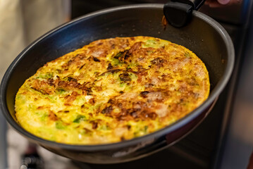 スペイン風オムレツ