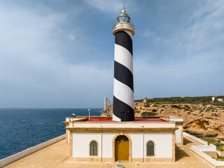 Faro de Cala Figuera en la Bahia de Palma de Mallorca, Islas Baleares