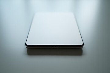 Modern Tablet Mockup White Screen