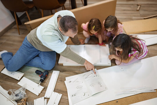 Building memories together with family during a DIY project at home