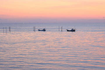 夜明けの有明海