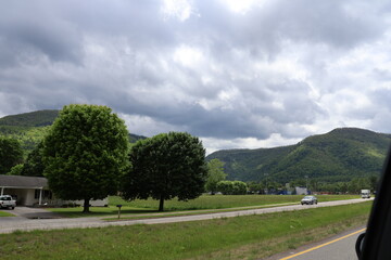 Mountains in the backdrop of a Tennessee highway