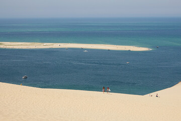 view of the ocean and the slope of the Pilat dune