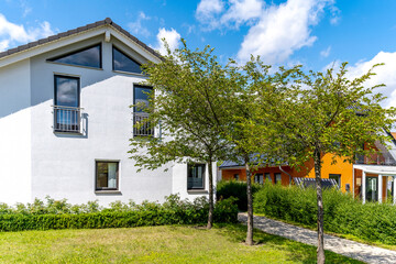 Einfamilienhaus in Wohnsiedlung