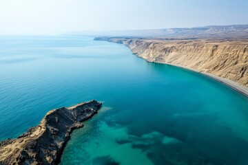 Obraz premium Serene landscape featuring a tranquil body of water surrounded by lush greenery and trees