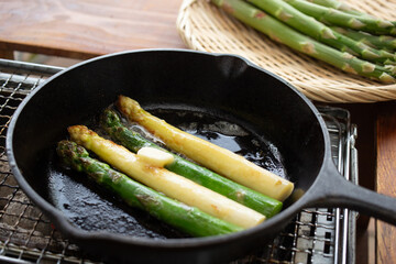 アスパラガスのバターソテー