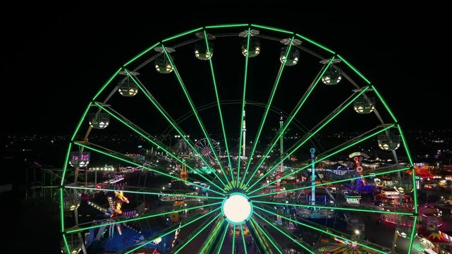 Feria en la ciudad de noche, santa rita Chihuahua