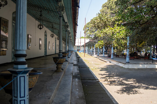 Serene Palace Corridor: A Glimpse into Indonesian Architectural Heritage
