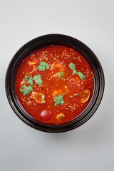 Hot soup with vegetables and seasoning