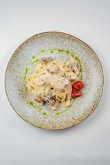 Noodles with vegetables and seasoning