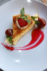 burn basque cheese cake slice