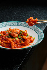 Hot with vegetables and seasoning