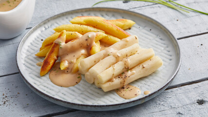 Schupfnudeln mit Spargel