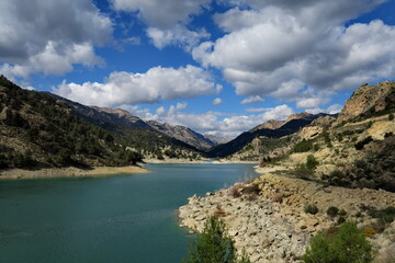 Embalse de la Bolera. (Réservoir de la Bolera). Andalouisie. Espagne.