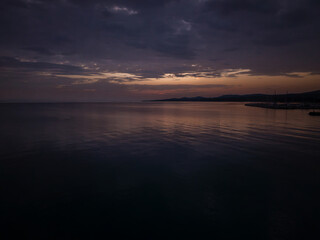Fototapeta premium sunset over the sea