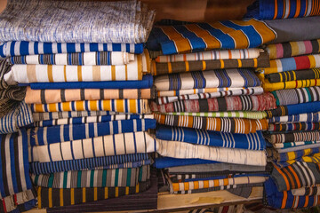 Une exposition de bande tiss&eacute;es au Burkina faso