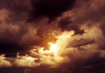 Obraz premium Storm Clouds with a Sunlight
