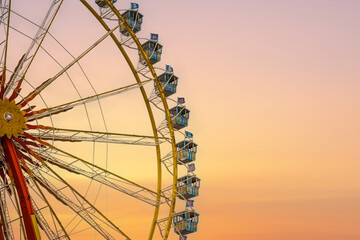 Riesenrad auf dem Oktoberfest, Gäubodenvolksfest, Volksfest in Bayern, Deutschland