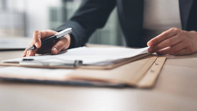 Business, business people and office lifestyle concept