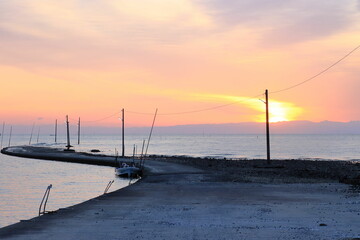 Obraz premium 夜明けの海