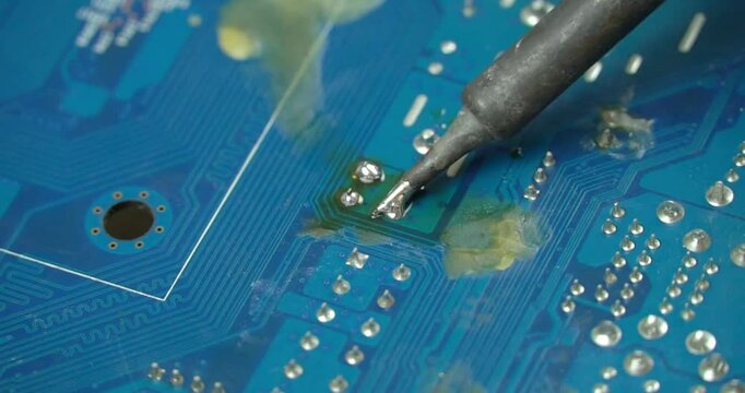 electrical soldering circuit pcb board solder repair engineering device
