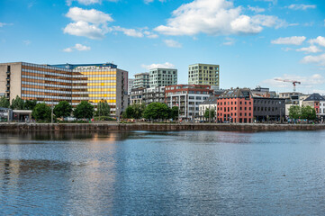 Obraz premium The Bonaparte docks with restaurants, hotels, office buildings and houses, skyline in Antwerp city, Belgium
