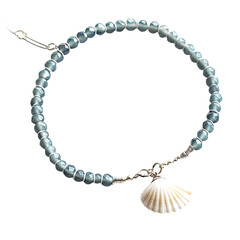 Elegant Anklet with a Continuous Chain of So Isolated on Transparent Background