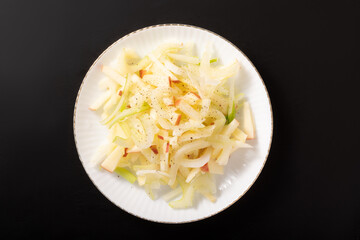 セロリとりんごのサラダ