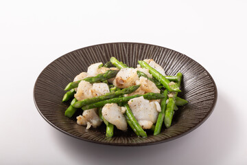 鱈とアスパラガスのガーリックバター焼き