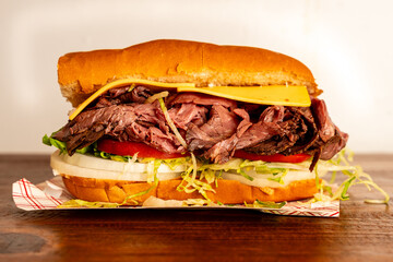 Roast beef and cheese sub
