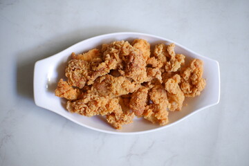 bowl of crispy fried chicken 