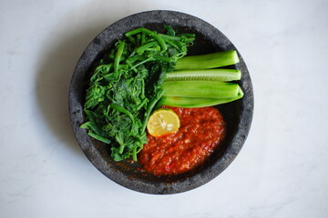 fresh vegetable salad  and sambal 