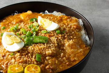 A view of a plate of pancit palabok.