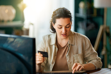 Woman is doing online purchases