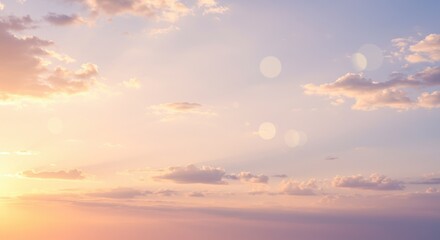 Obraz premium 穏やかな空と雲の背景素材、夕焼けの空模様