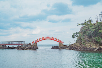 佐渡　矢島・経島の太鼓橋