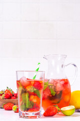 Strawberry iced lemonade