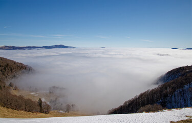 Brume dans les vallées Vosgiennes