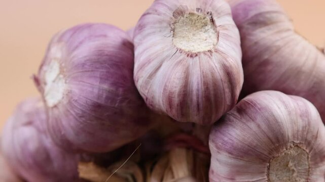 Dried garlic in a basket