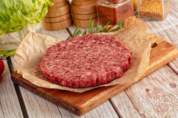 Raw beef cutlet for burger